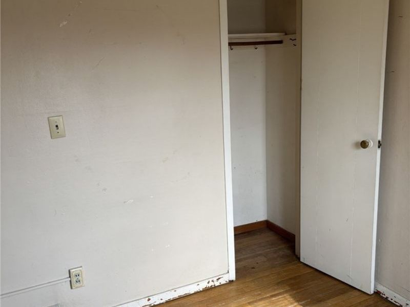 450 Kenwood Drive, Unit D-12, Euclid, OH 44123 Photo 10