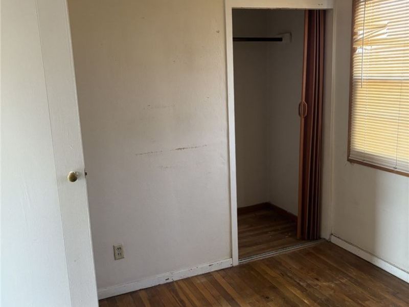 450 Kenwood Drive, Unit D-12, Euclid, OH 44123 Photo 7