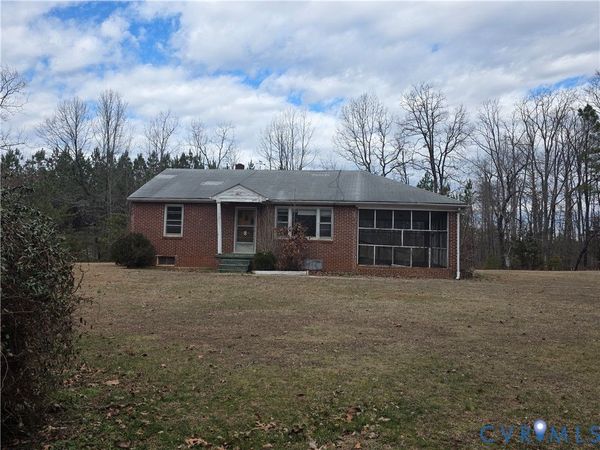 1429 Taro Road , Cullen, VA 23934