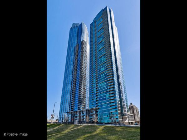 1211 S Prairie Avenue, Unit 1305, Chicago, IL 60605