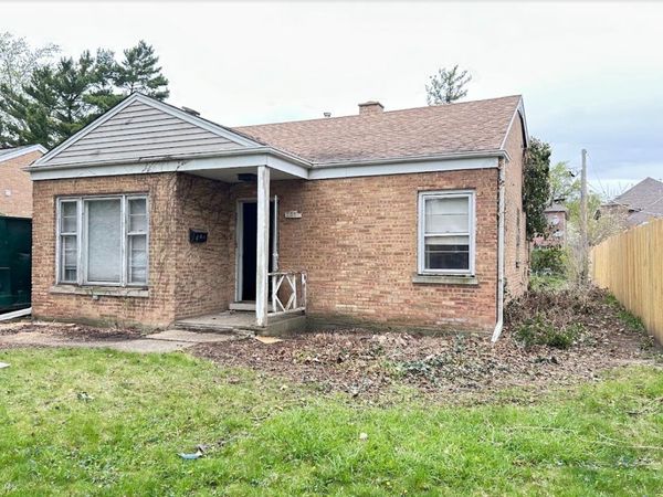 5804 Madison Street , Morton Grove, IL 60053