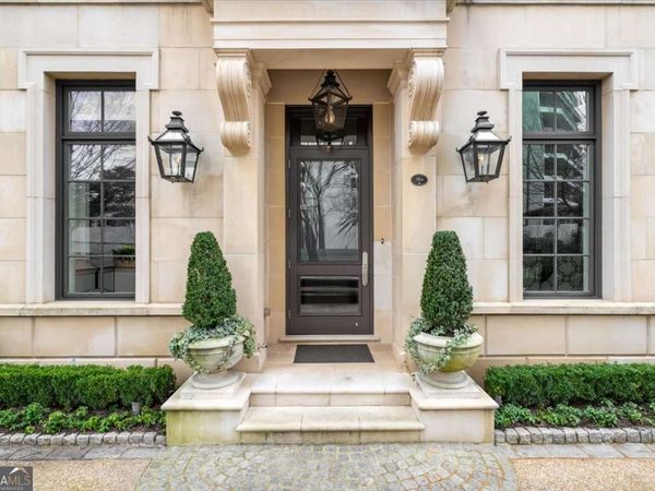 2640 Peachtree Road NW, Unit 3, Atlanta, GA 30305