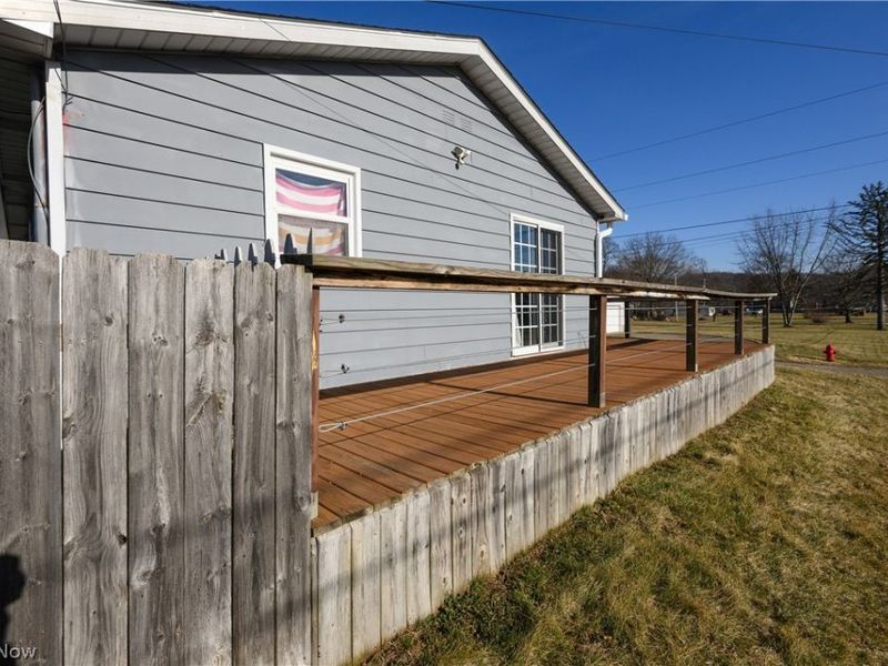 131 E Mill Street, Gnadenhutten, OH 44629 Photo 4