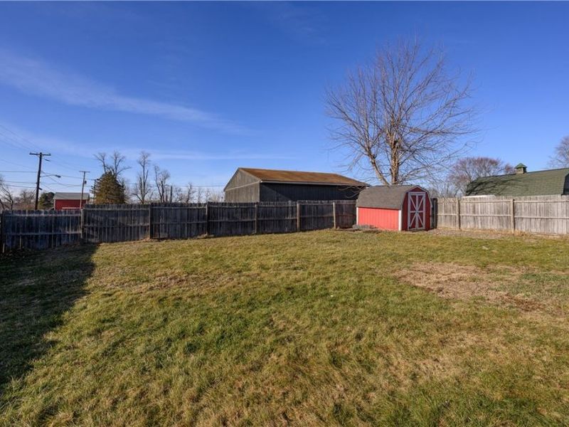 131 E Mill Street, Gnadenhutten, OH 44629 Photo 7