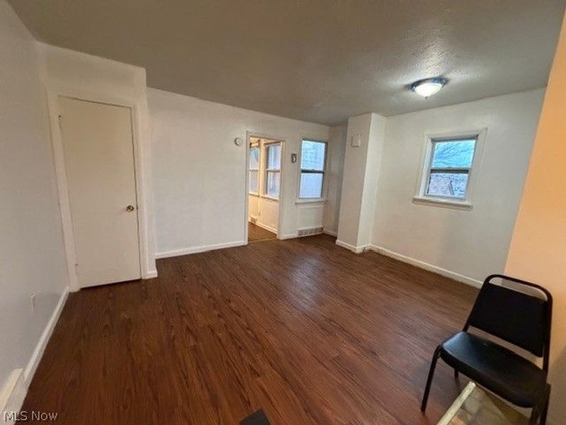 4885 Turney Road, Cleveland, OH 44125 Photo 4