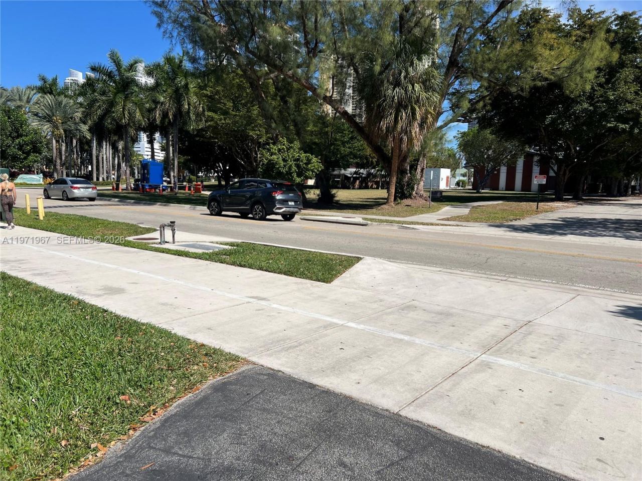 17600 N Bay Rd, Unit N902, Sunny Isles Beach, FL 33160 Photo