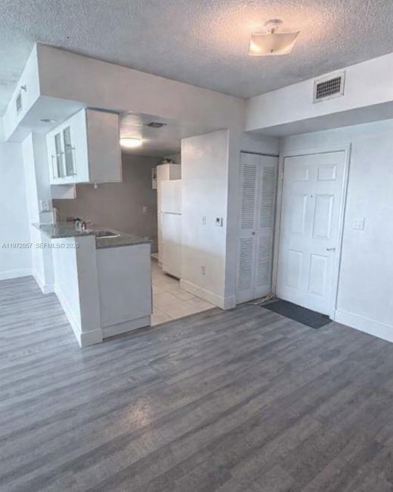275 NE 18th St, Unit 1806, Miami, FL 33132 Photo