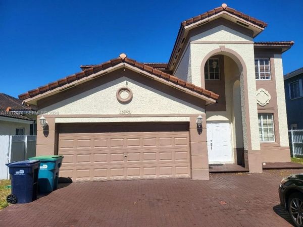 15843 SW 139th St , Miami, FL 33196