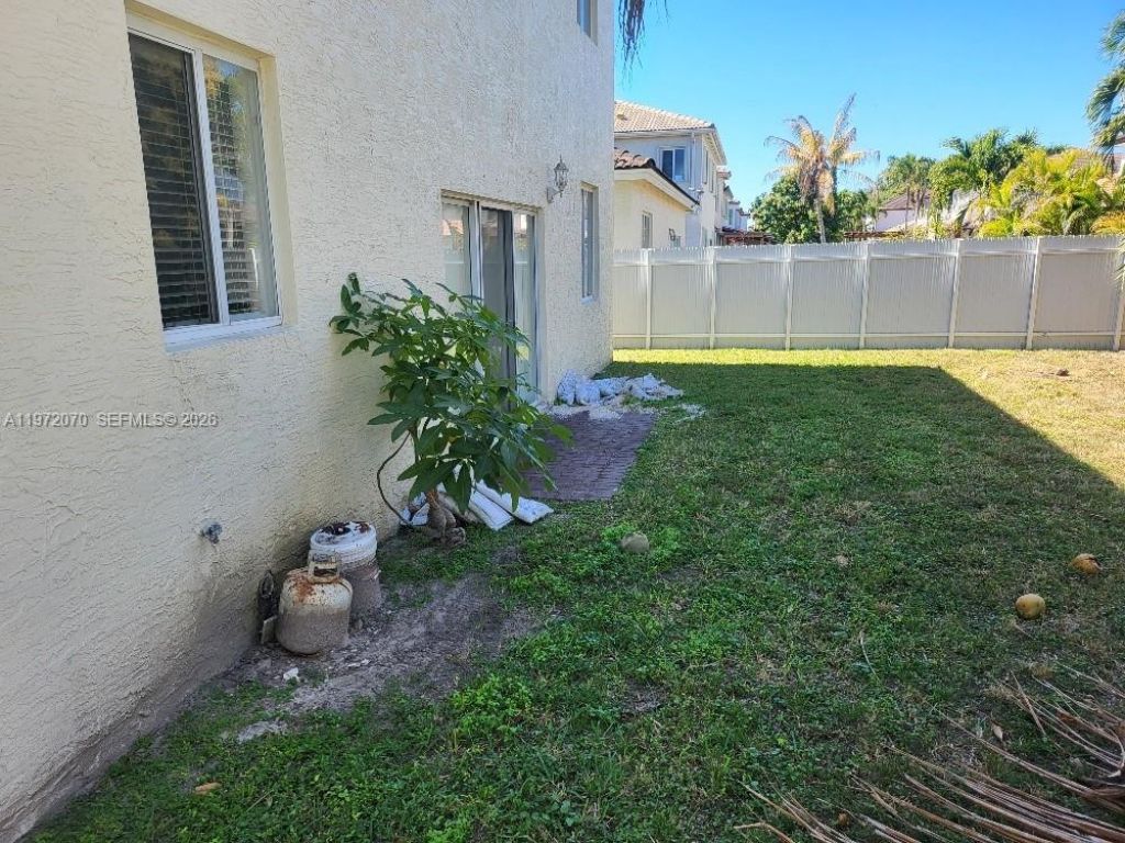 15843 SW 139th St , Miami, FL 33196 Photo