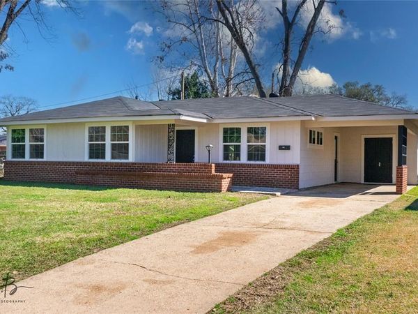 851 Martha Lane , Shreveport, LA 71104