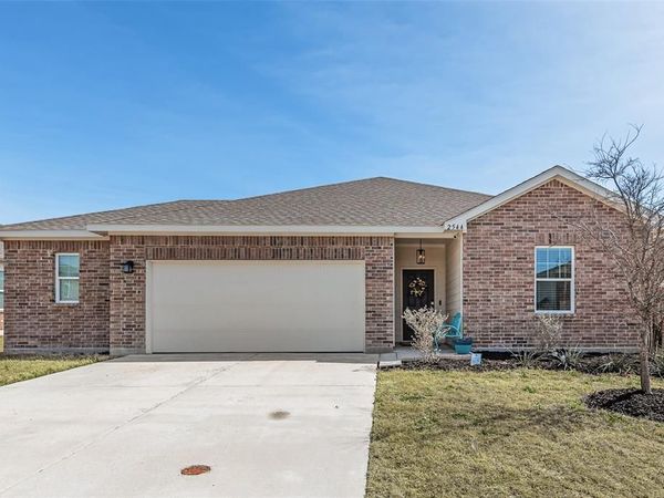 2544 Sanders Creek Drive, Glenn Heights, TX 75154
