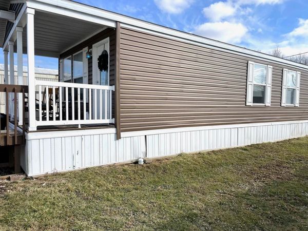 10694 E State Route 762  Lot 64M, Lockbourne, OH 43137