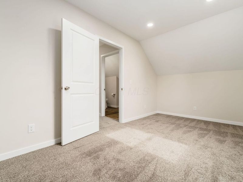 180 Nicholas Drive , Circleville, OH 43113 Photo 21