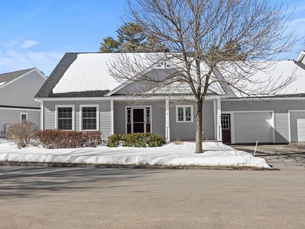 7 Mackworth Lane, Unit 7, Cumberland, ME 04110