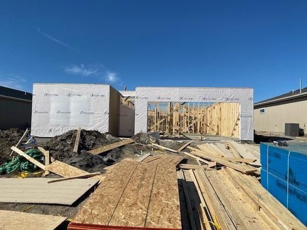 20674 Skyview Lane, Spring Hill, KS 66083