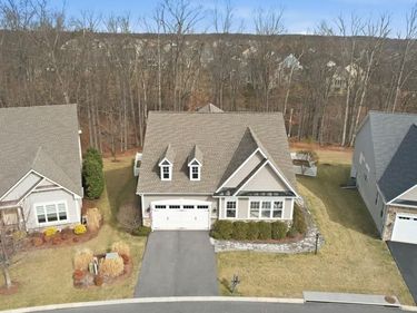 105 TURNSTONE LANE, LAKE FREDERICK, VA 22630