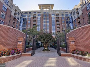 1021 N GARFIELD STREET, Unit 132, ARLINGTON, VA 22201