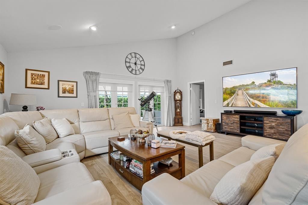 9937 NW 47 Terrace, Doral, FL 33178 Photo