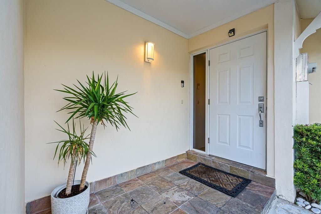 9937 NW 47 Terrace, Doral, FL 33178 Photo