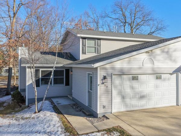 517 PROSPECT CIRCLE, Shawano, WI 54166