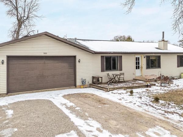 7601 WIDGEON LANE, Larsen, WI 54947