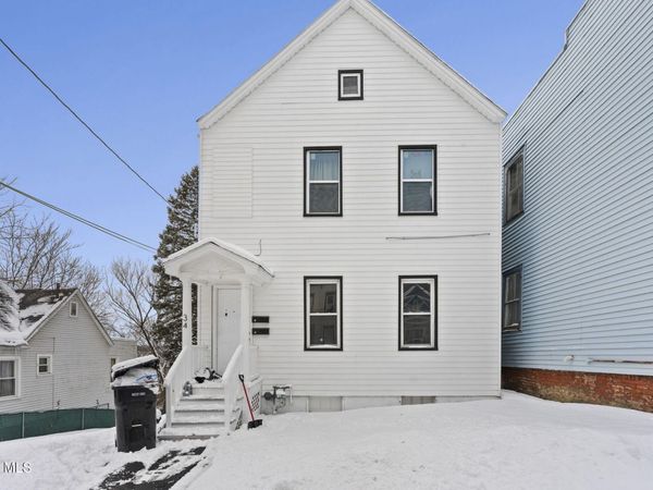 34 Francis Street, Troy, NY 12180