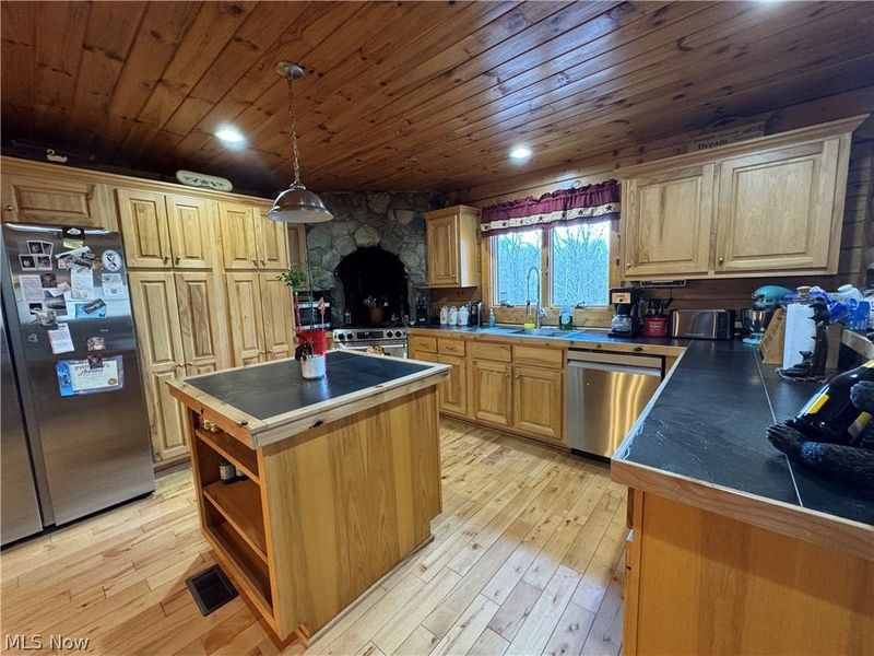 1449 St Rte 124, Coolville, OH 45723 Photo 2