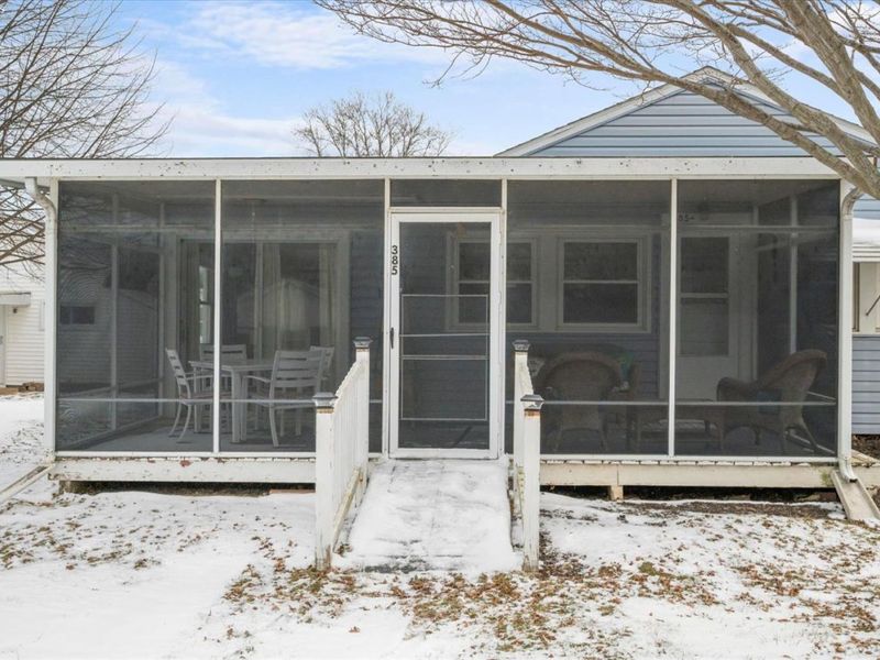 385 Hidden Beach Road, Marblehead, OH 43440 Photo 1