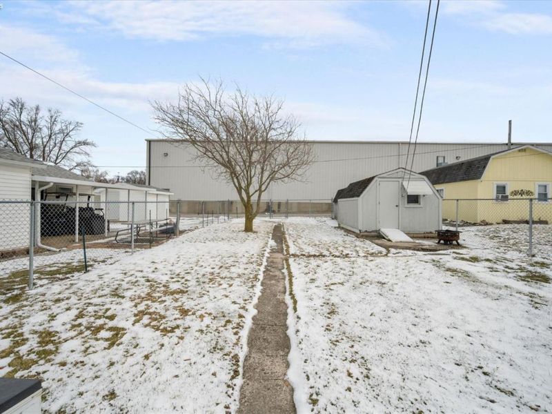 385 Hidden Beach Road, Marblehead, OH 43440 Photo 16