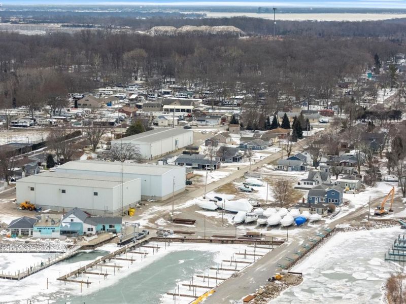 385 Hidden Beach Road, Marblehead, OH 43440 Photo 22