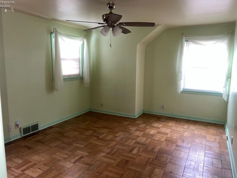 1528 Birchard Avenue, Fremont, OH 43420 Photo 19