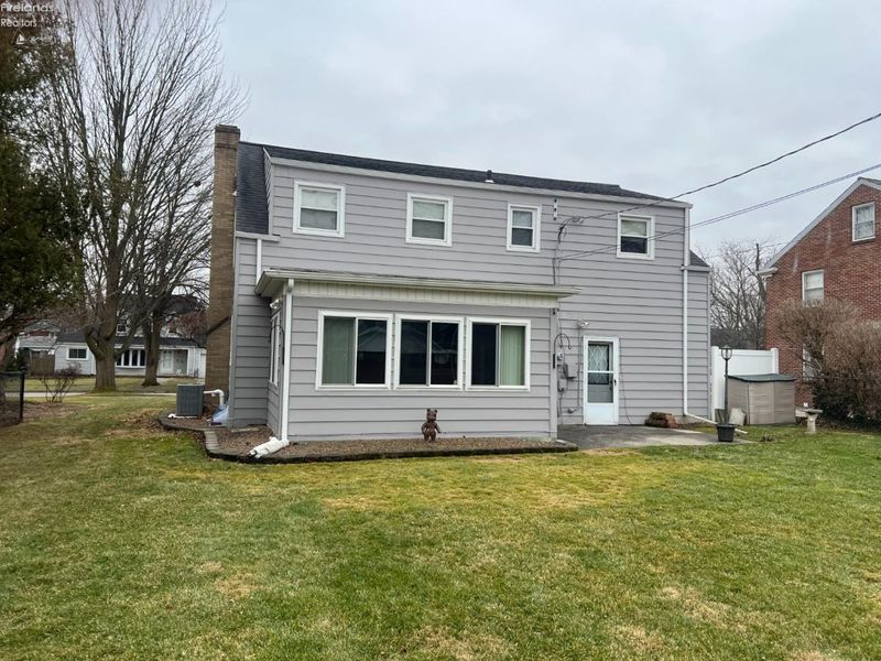 1528 Birchard Avenue, Fremont, OH 43420 Photo 33