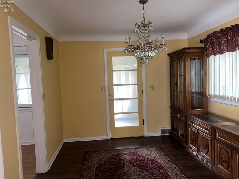 1528 Birchard Avenue, Fremont, OH 43420 Photo 7