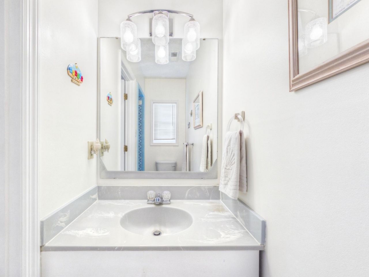 411 31st Ave. N Photo 4