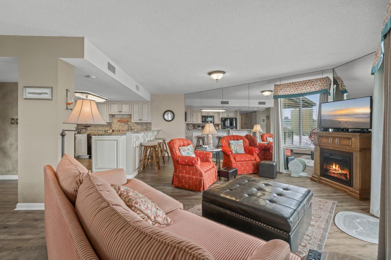 310 73rd Ave. N  Photo 11