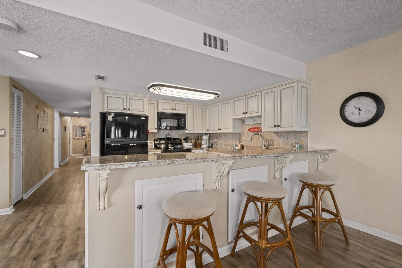 310 73rd Ave. N  Photo 17