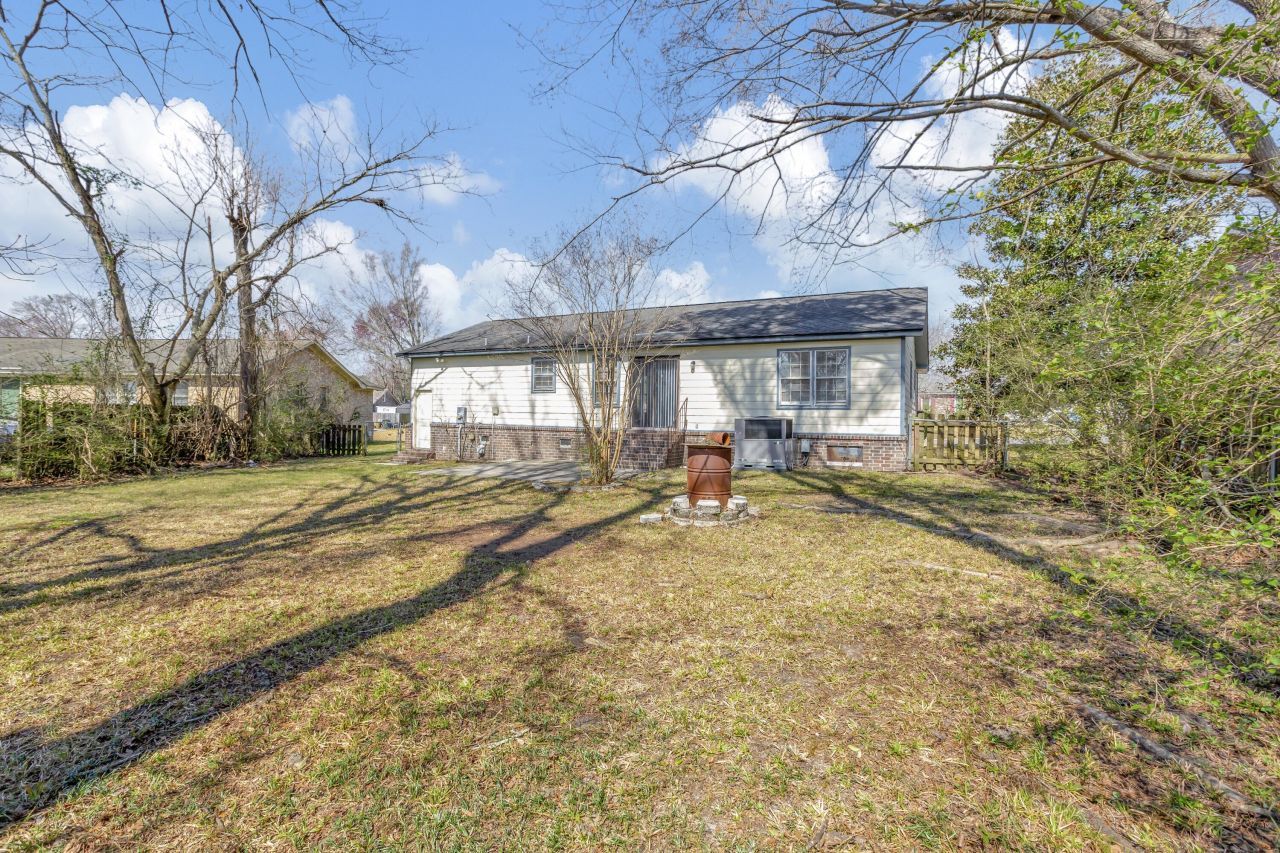 404 Marquette Lane Photo 14