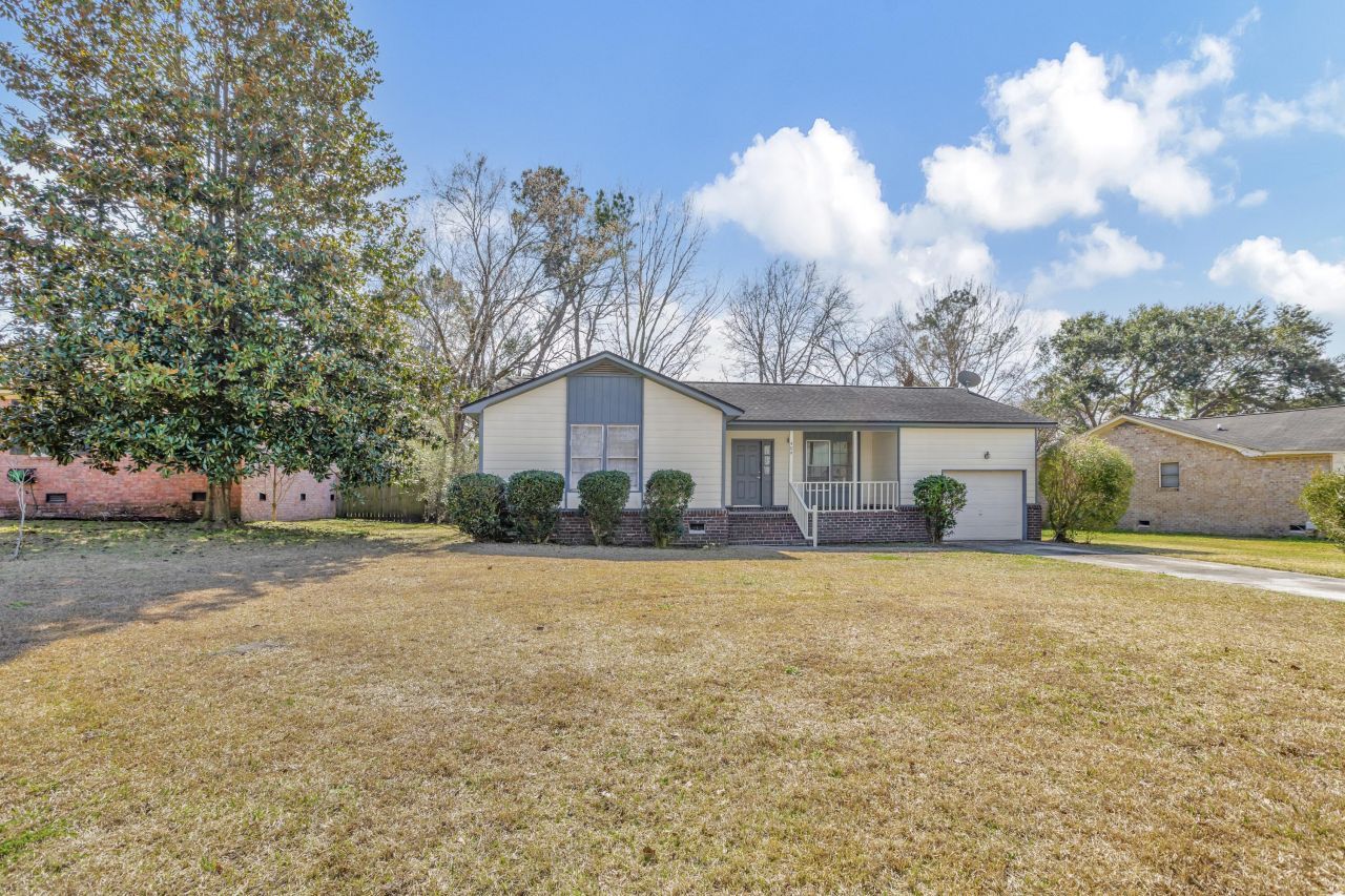 404 Marquette Lane Photo 16