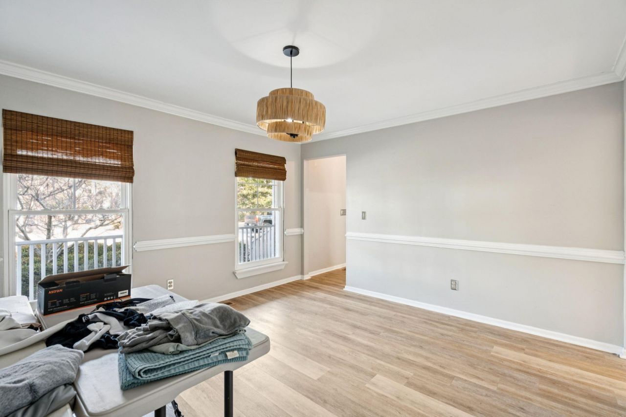 1427 Diamond Boulevard Photo 15