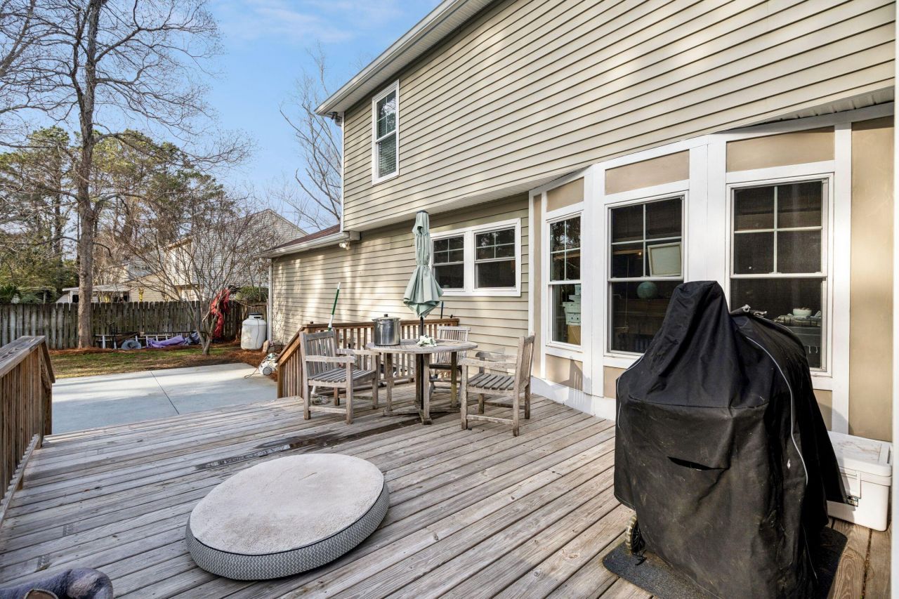 1427 Diamond Boulevard Photo 47