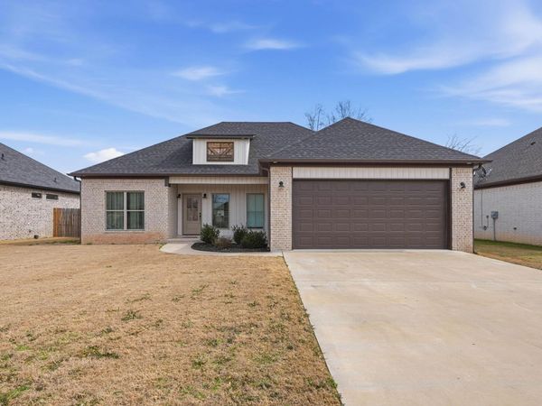 18 CLOVER LEAF, Greenbrier, AR 72058