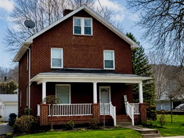 402 E Lincoln Way, Lisbon, OH 44432