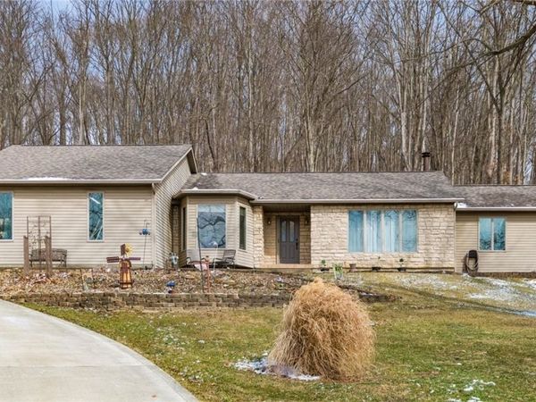 4491 Price Road NE, Newark, OH 43055