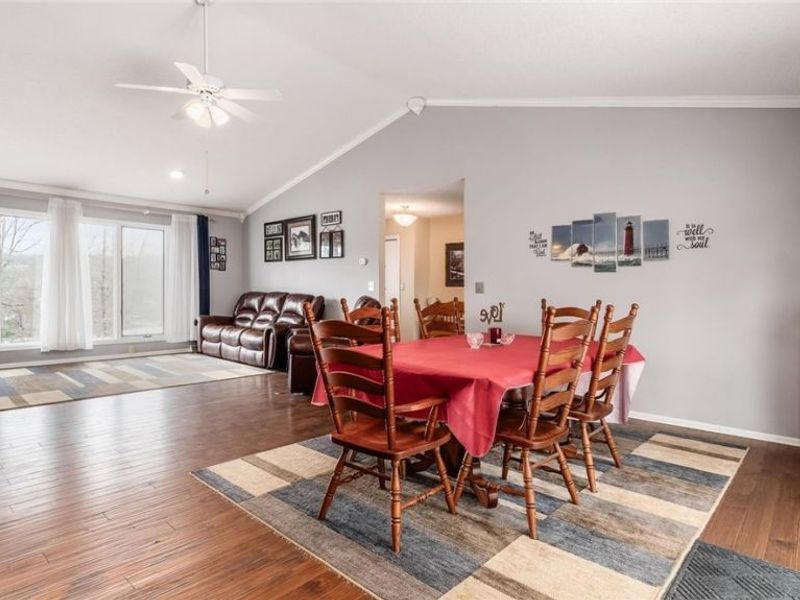 4491 Price Road NE, Newark, OH 43055 Photo 9