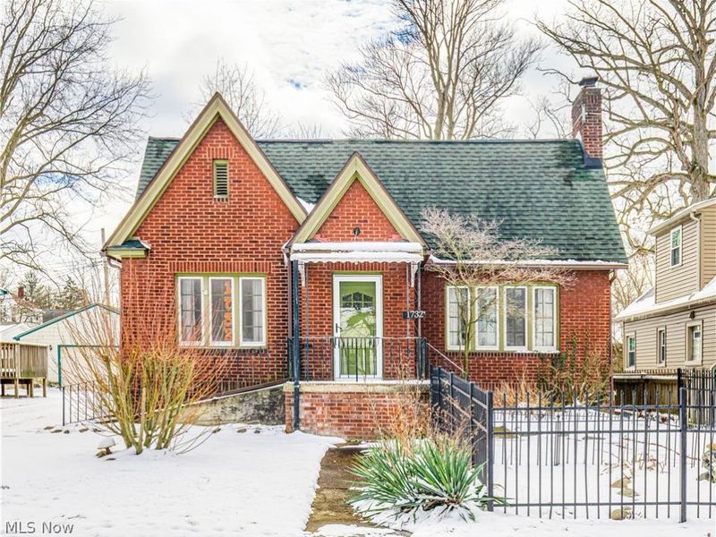 1732 Broad Boulevard, Cuyahoga Falls, OH 44223 Photo 1