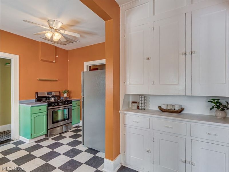 1732 Broad Boulevard, Cuyahoga Falls, OH 44223 Photo 10