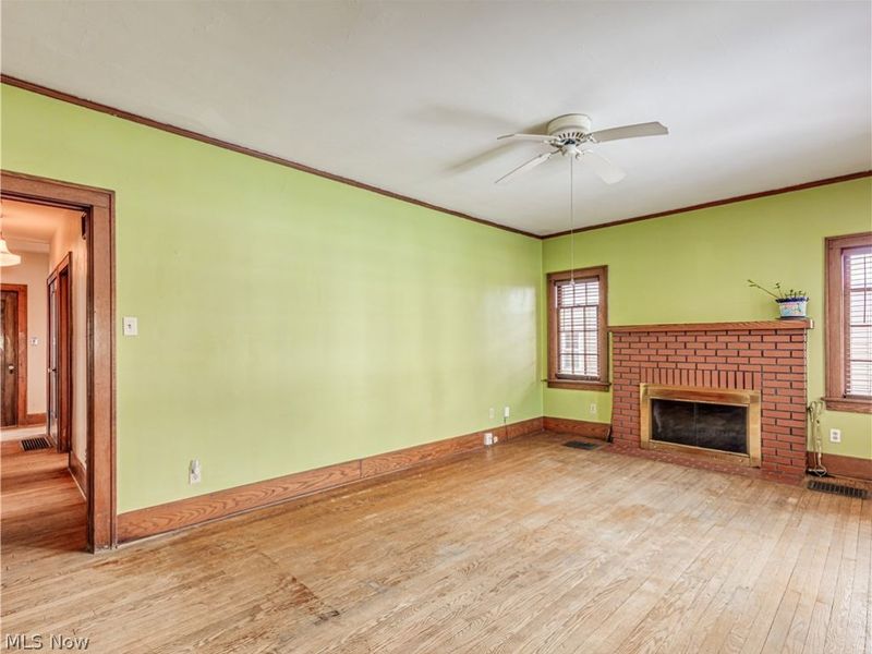 1732 Broad Boulevard, Cuyahoga Falls, OH 44223 Photo 4