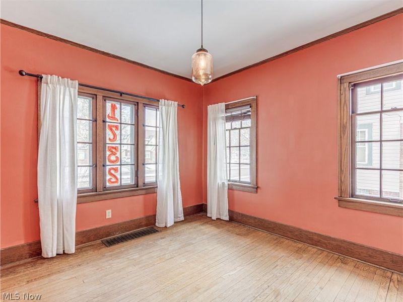 1732 Broad Boulevard, Cuyahoga Falls, OH 44223 Photo 6