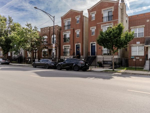 2665 W Warren Boulevard , Unit 3, Chicago, IL 60612