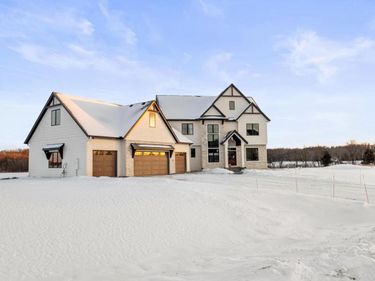 6231 County Road 11 , Independence, MN 55359